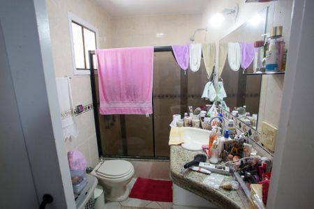 Casa para alugar com 273m², 5 quartos e 3 vagasBanheiro da Suíte 2