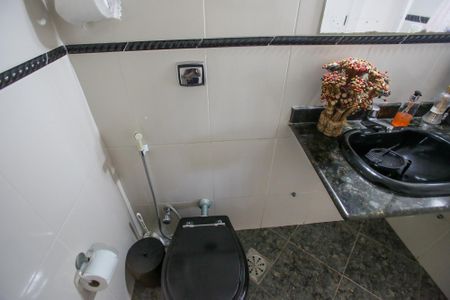 Casa para alugar com 273m², 5 quartos e 3 vagasLavabo