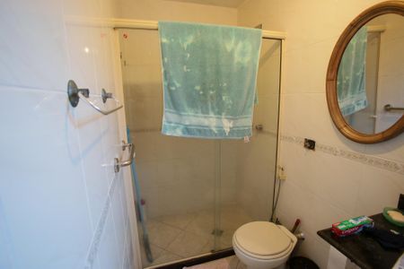 Casa para alugar com 273m², 5 quartos e 3 vagasBanheiro da Suíte 1