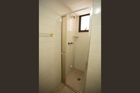 BANHEIRO DA SUÍTE de apartamento para alugar com 3 quartos, 80m² em Lauzane Paulista, São Paulo