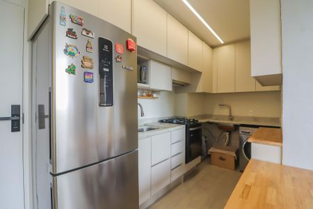 Apartamento à venda com 34m², 2 quartos e sem vaga Apartamento à venda com 34m², 2 quartos e sem vagaCozinha e Área de Serviço