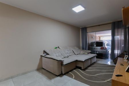 Sala de casa à venda com 3 quartos, 240m² em Sítio do Mandaqui, São Paulo