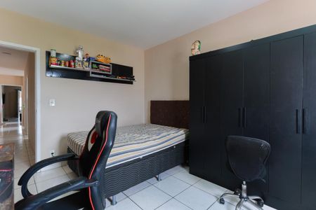 Casa à venda com 240m², 3 quartos e 2 vagasQuarto 1