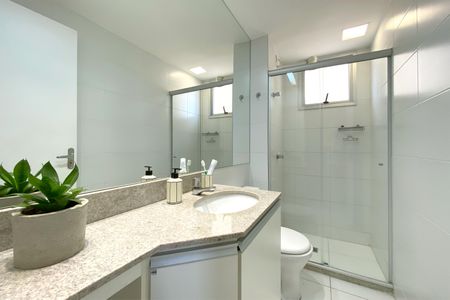 Apartamento à venda com 80m², 3 quartos e 2 vagasBanheiro