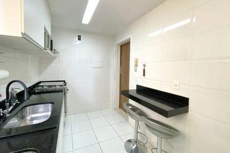 Apartamento à venda com 80m², 3 quartos e 2 vagasCozinha
