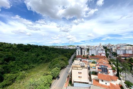 Apartamento à venda com 80m², 3 quartos e 2 vagasVidsta da Suite 1