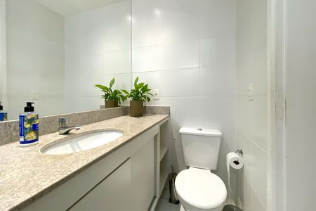 Apartamento à venda com 80m², 3 quartos e 2 vagasBanheiro da Suíte 1