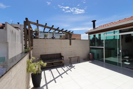 Apartamento à venda com 160m², 3 quartos e 2 vagasQuintal