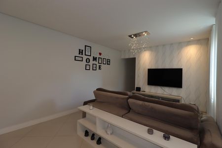 Apartamento à venda com 160m², 3 quartos e 2 vagasSala
