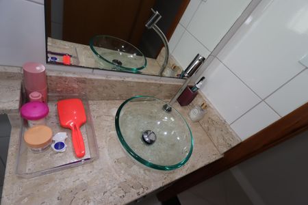 Apartamento à venda com 160m², 3 quartos e 2 vagasBanheiro Social - Pia