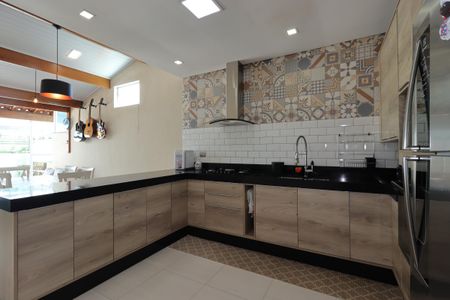 Apartamento à venda com 160m², 3 quartos e 2 vagasCozinha