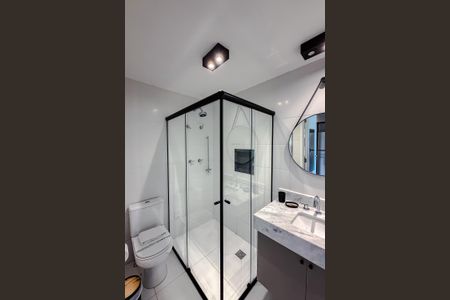 Banheiro de kitnet/studio para alugar com 1 quarto, 23m² em Vila Mariana, São Paulo