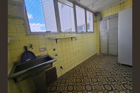 Apartamento para alugar com 150m², 5 quartos e 1 vaga Apartamento para alugar com 150m², 5 quartos e 1 vagaÁrea de Serviço