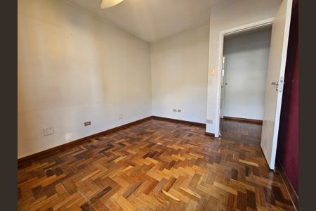 Apartamento para alugar com 150m², 5 quartos e 1 vaga Apartamento para alugar com 150m², 5 quartos e 1 vagaQuarto
