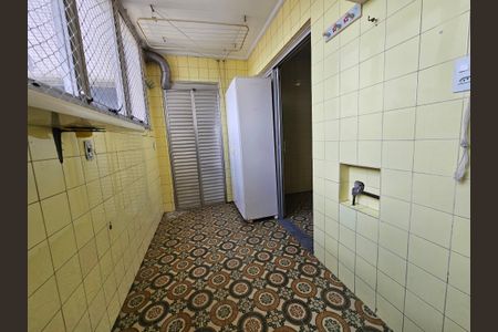 Apartamento para alugar com 150m², 5 quartos e 1 vaga Apartamento para alugar com 150m², 5 quartos e 1 vagaÁrea de Serviço