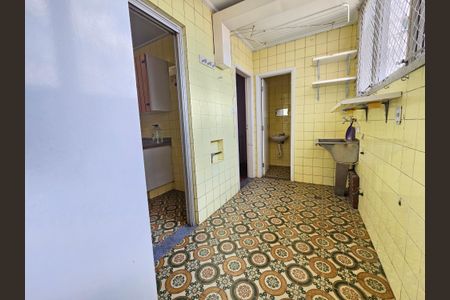 Apartamento para alugar com 150m², 5 quartos e 1 vaga Apartamento para alugar com 150m², 5 quartos e 1 vagaÁrea de Serviço