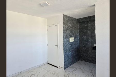 Apartamento para alugar com 44m², 2 quartos e 1 vagaSala 