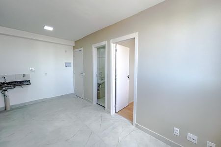 Apartamento para alugar com 35m², 2 quartos e 1 vagaSala