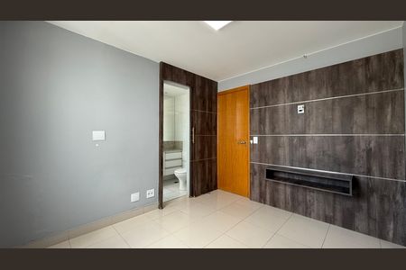 Apartamento à venda com 269m², 4 quartos e 3 vagas Apartamento à venda com 269m², 4 quartos e 3 vagasSuite 03