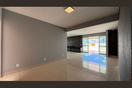 Apartamento à venda com 269m², 4 quartos e 3 vagas Apartamento à venda com 269m², 4 quartos e 3 vagasSala Jantar