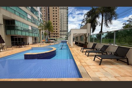 Apartamento à venda com 269m², 4 quartos e 3 vagas Apartamento à venda com 269m², 4 quartos e 3 vagasA. Comum - Piscina