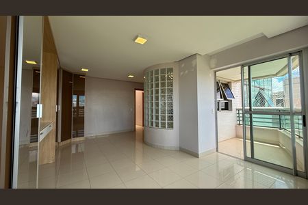 Apartamento à venda com 269m², 4 quartos e 3 vagas Apartamento à venda com 269m², 4 quartos e 3 vagasSuite 01 - Principal
