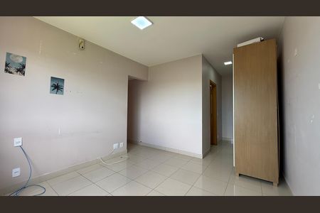 Apartamento à venda com 269m², 4 quartos e 3 vagas Apartamento à venda com 269m², 4 quartos e 3 vagasSuite 04 - Armario