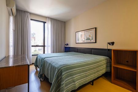 Suíte de apartamento para alugar com 1 quarto, 43m² em Pinheiros, São Paulo