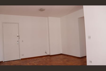 Sala de apartamento para alugar com 3 quartos, 70m² em Bela Vista, São Paulo