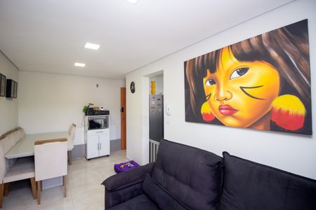 Sala de apartamento à venda com 2 quartos, 52m² em Chácara Contagem, Contagem