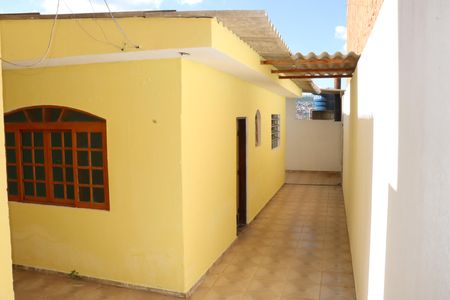 Casa para alugar com 2 quartos, 70m² em Jardim Sao Miguel, Cotia