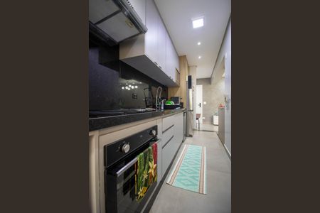 Apartamento à venda com 96m², 3 quartos e 2 vagasCozinha - Armários