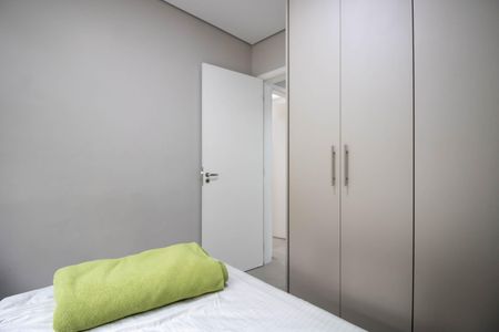 Apartamento à venda com 96m², 3 quartos e 2 vagasQuarto 2