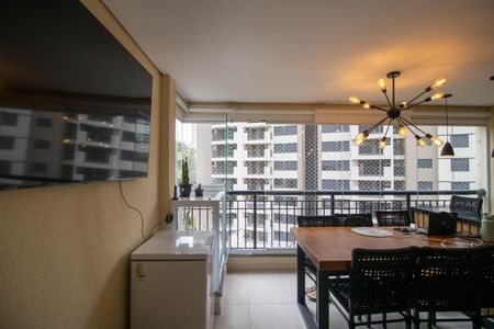 Apartamento à venda com 96m², 3 quartos e 2 vagasVista Quarto 1