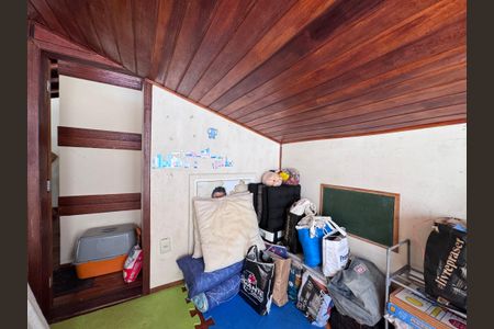 Casa de condomínio para alugar com 250m², 5 quartos e 2 vagas Casa de condomínio para alugar com 250m², 5 quartos e 2 vagasQuarto 4