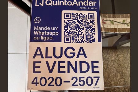 Casa de condomínio para alugar com 250m², 5 quartos e 2 vagas Casa de condomínio para alugar com 250m², 5 quartos e 2 vagasABAV-190