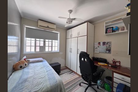 Casa de condomínio para alugar com 250m², 5 quartos e 2 vagas Casa de condomínio para alugar com 250m², 5 quartos e 2 vagasQuarto 1