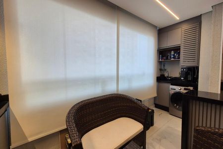 Apartamento à venda com 66m², 2 quartos e 1 vaga Apartamento à venda com 66m², 2 quartos e 1 vagaVaranda da Sala