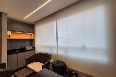 Varanda da sala  de apartamento à venda com 2 quartos, 66m² em Parque Prado, Campinas