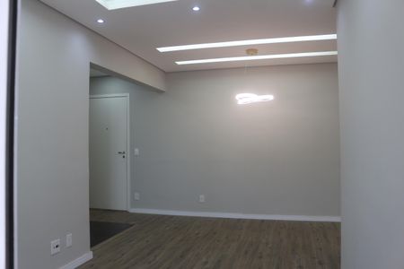 Sala de apartamento à venda com 2 quartos, 69m² em Osvaldo Cruz, São Caetano do Sul