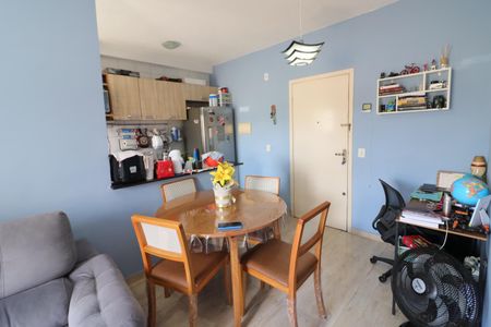 Sala de apartamento à venda com 2 quartos, 45m² em Novo Osasco, Osasco