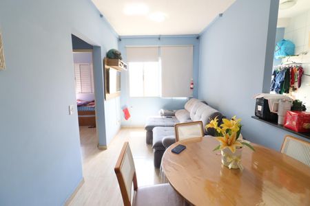 Sala de apartamento à venda com 2 quartos, 45m² em Novo Osasco, Osasco