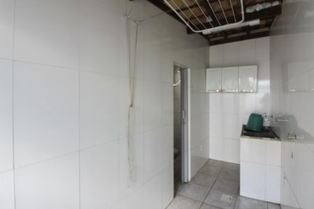 Casa à venda com 200m², 3 quartos e 3 vagasÁrea de Serviço