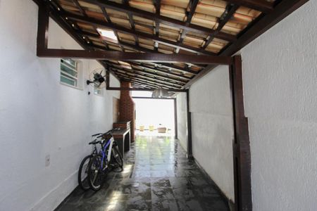 Casa à venda com 200m², 3 quartos e 3 vagasEspaço Gourmet