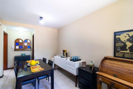 Casa de Condomínio para alugar com 3 quartos, 114m² em Arruamento Fain José Feres, Campinas