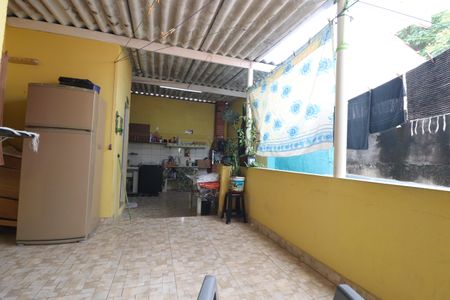 Casa à venda com 157m², 3 quartos e 2 vagasÁrea externa