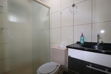 Casa à venda com 157m², 3 quartos e 2 vagasBanheiro Quarto 1 Suíte