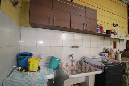 Casa à venda com 157m², 3 quartos e 2 vagasÁrea de Serviço