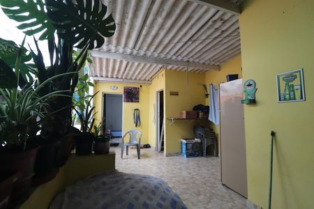 Casa à venda com 157m², 3 quartos e 2 vagasÁrea externa