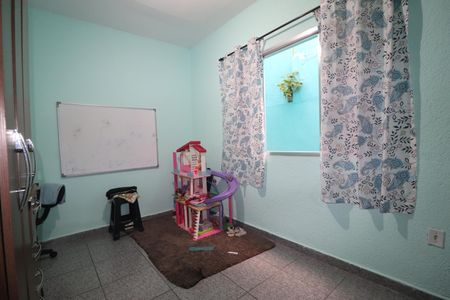 Casa à venda com 157m², 3 quartos e 2 vagasQuarto 2